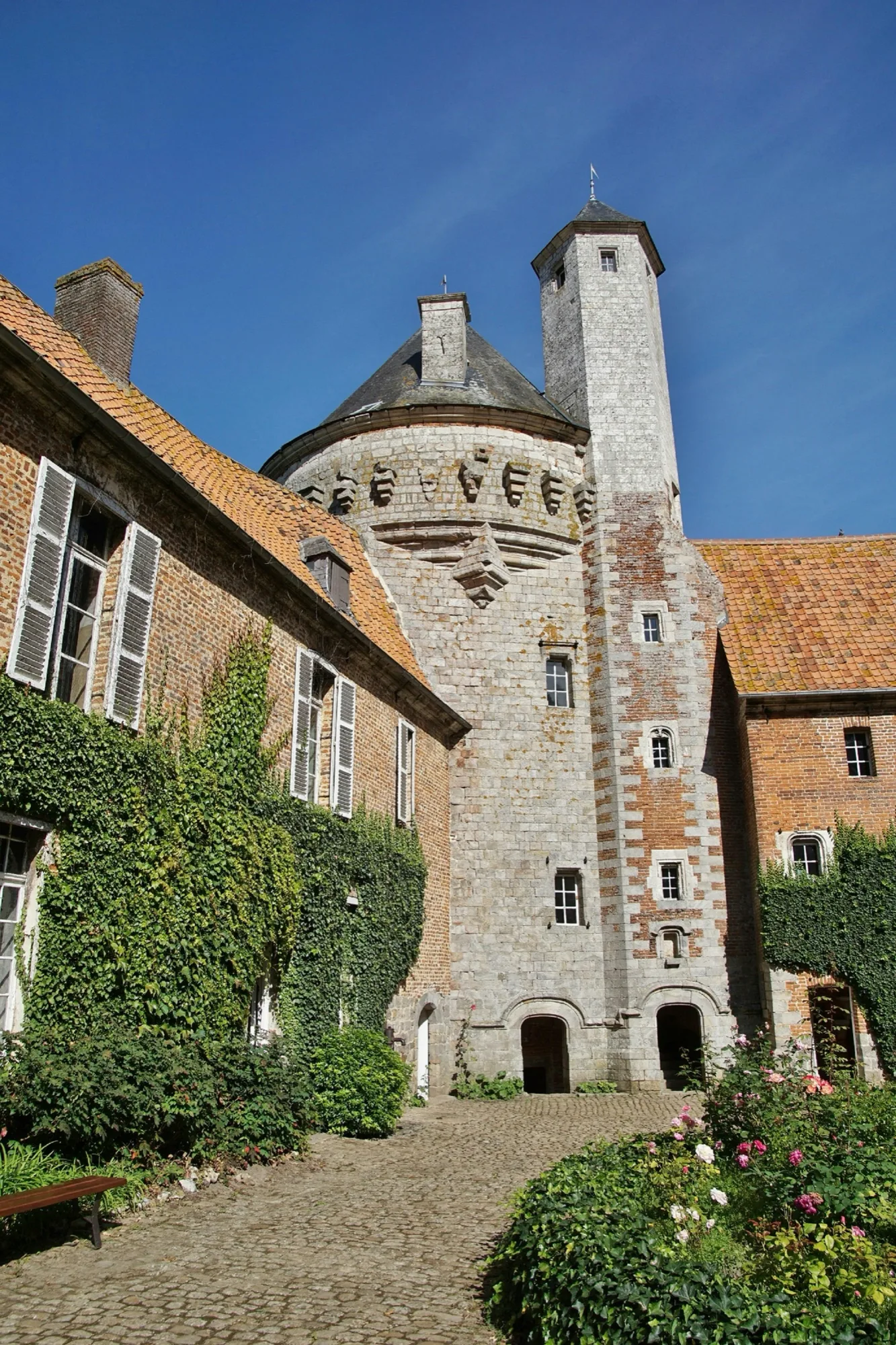 Châteaux